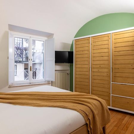 Charming 3 Bedroom Apartment In The Historic Center Rzym Zewnętrze zdjęcie
