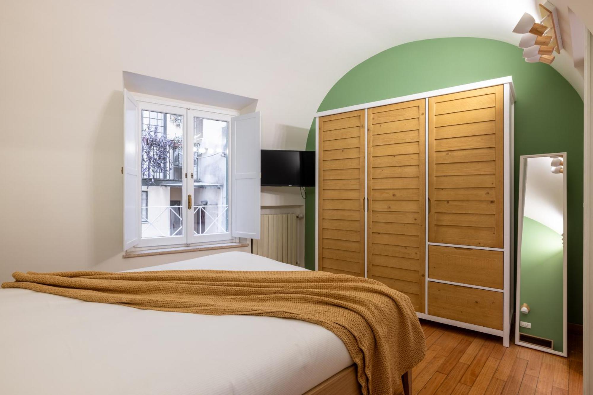 Charming 3 Bedroom Apartment In The Historic Center Rzym Zewnętrze zdjęcie